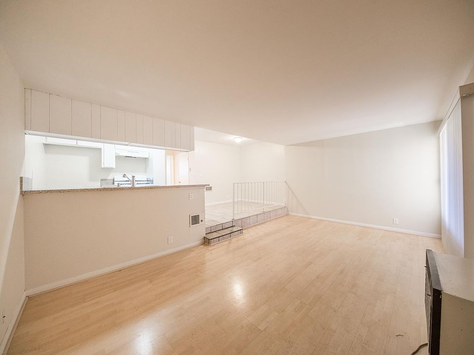 1st image of 13983 Astoria St APT 112