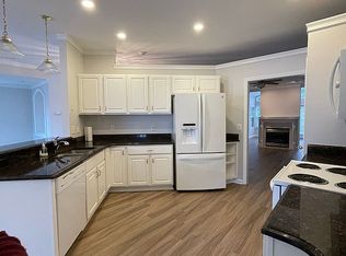 1310 Hidden Timbers Pl, Tallahassee, FL 32312