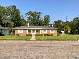 3006 Acadia St, Marshall, TX 75672