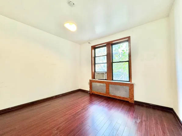 41-21 42nd Street image 11 of 19