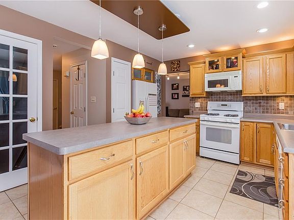 4th image of 7212 Lenmart Dr