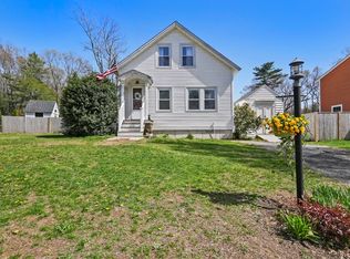 2 Kimberly Cir, Amesbury, MA 01913
