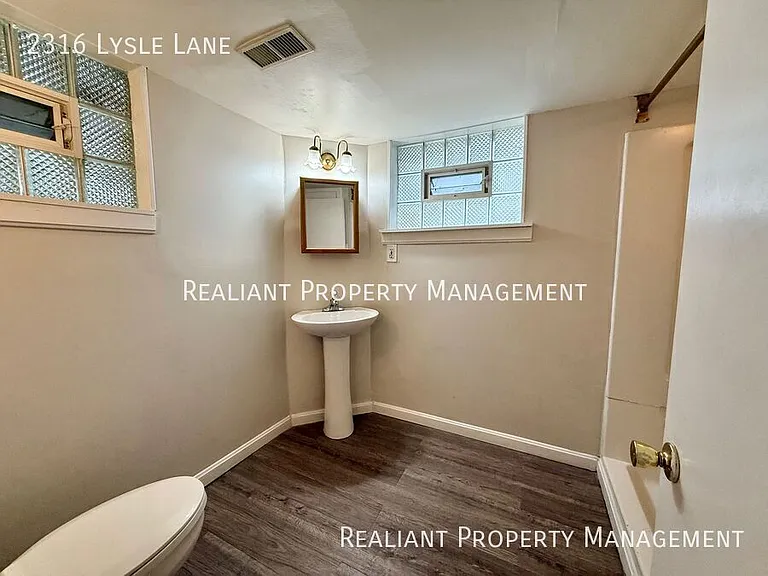 2316 Lysle Ln — Photo 17