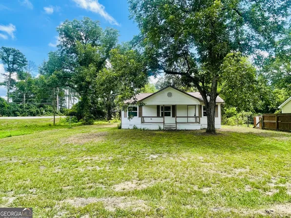 1995 Crooms Dr, Macon, GA 31217