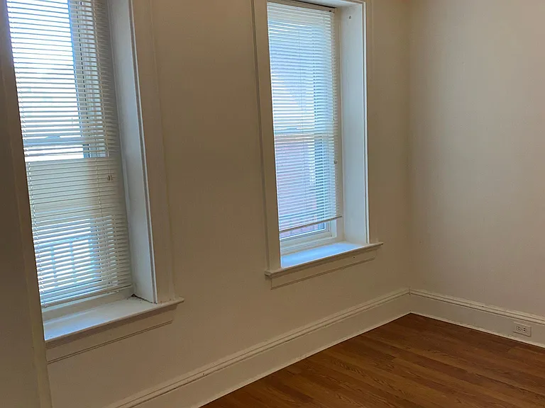 14 E Market St #5 — Photo 13