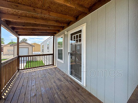 3rd image of 237 Noriker Dr