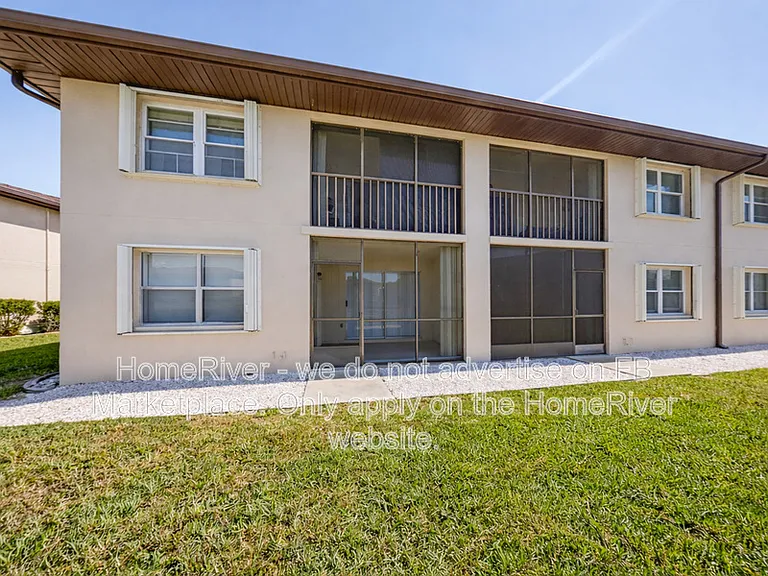 25100 Sandhill Blvd #M-104 — Photo 11