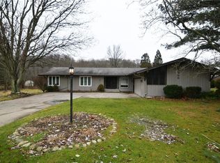 4386 Reimer Rd, Norton, OH 44203
