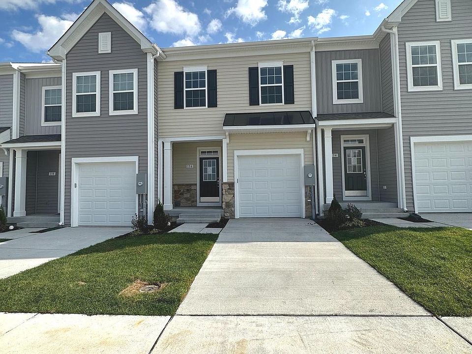 1st image of 136 Copeley Cir