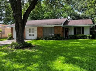 2914 Katherine St, La Marque, TX 77568