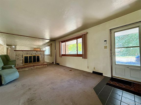 2nd image of 1489 S Carr Street