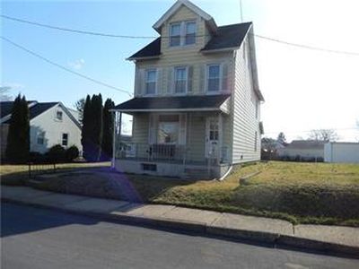 1616 Chapel Ave, Allentown, PA, 18103