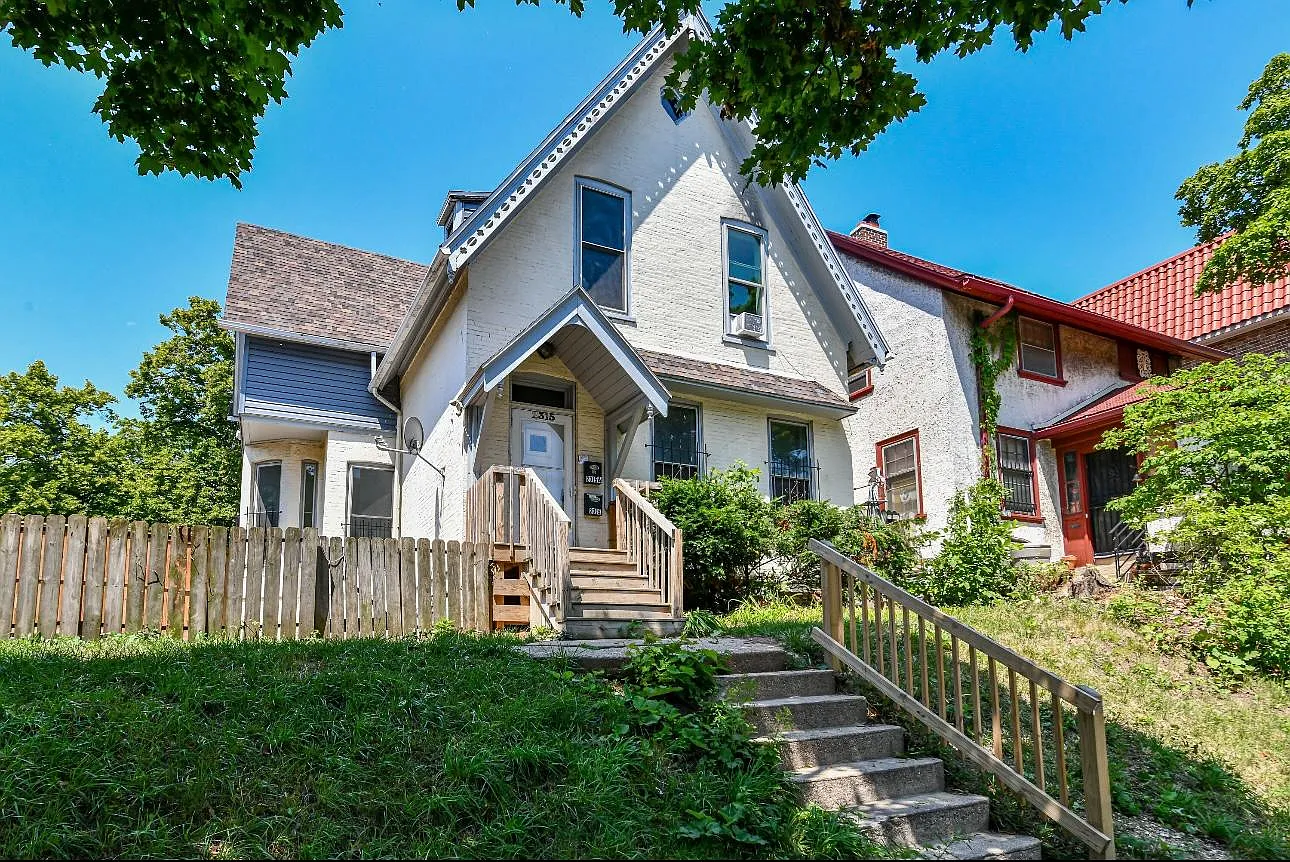 2315 N Oakland Ave - LOWER/A — Photo 4