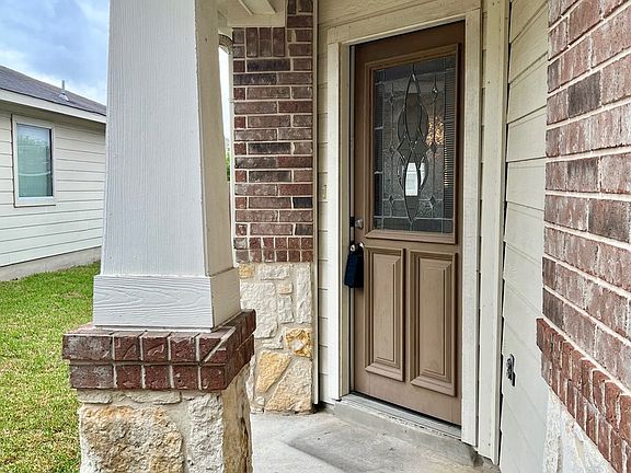 3rd image of 225 Brahma Way
