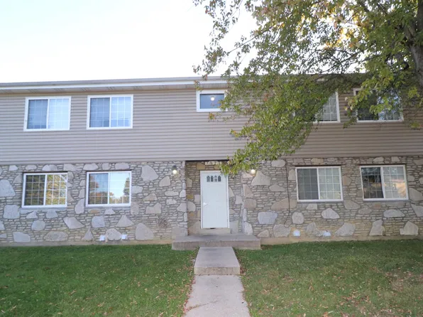 2973 Winter Garden Dr #1, Lexington, KY 40517