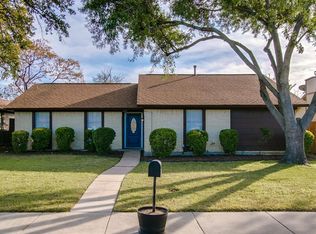 2202 Stonebrook Dr, Carrollton, TX 75007
