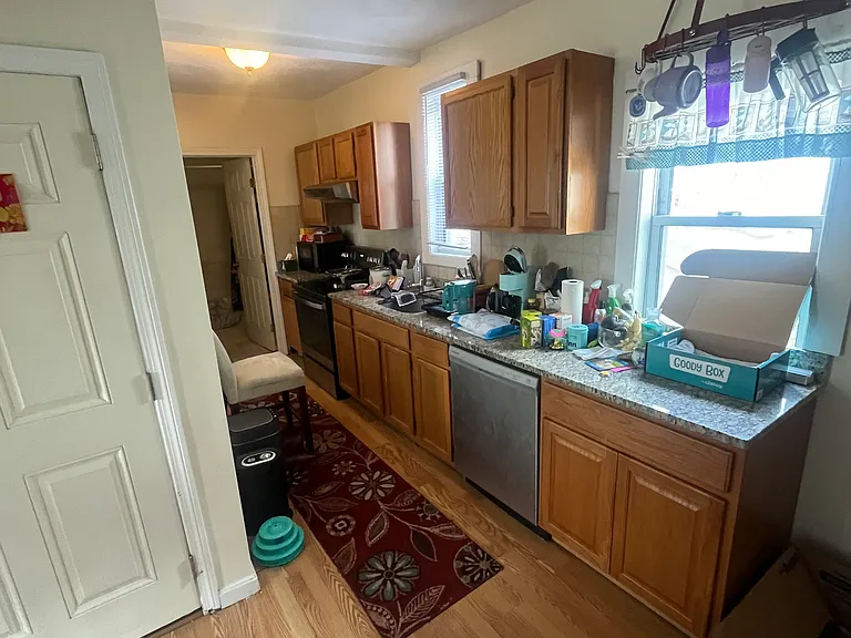 1105 Cambridge St #3 — Photo 6