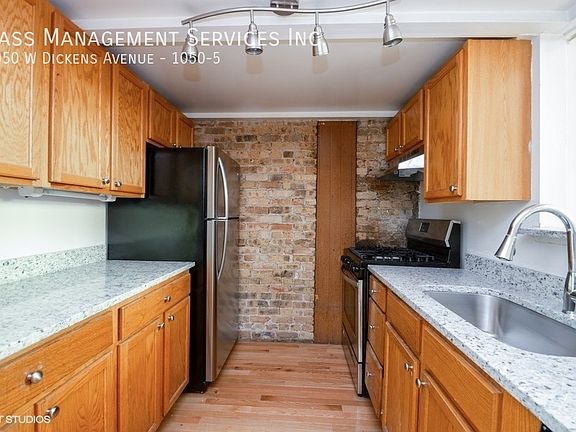 4th image of 1050 W Dickens Ave APT 5
