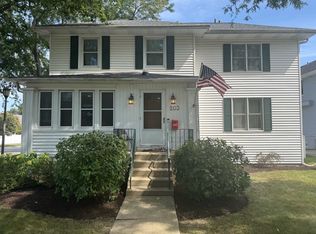 203 S Lombard Ave, Lombard, IL 60148