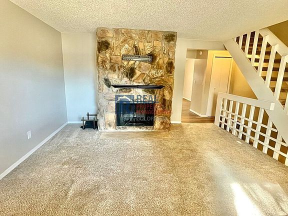 5th image of 392 W Rockrimmon Blvd APT B