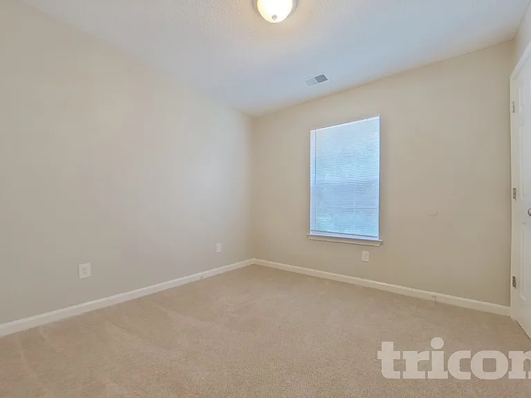210 Kendrick Rd — Photo 11