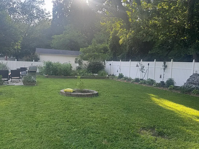2016 Carol Dr — Photo 13