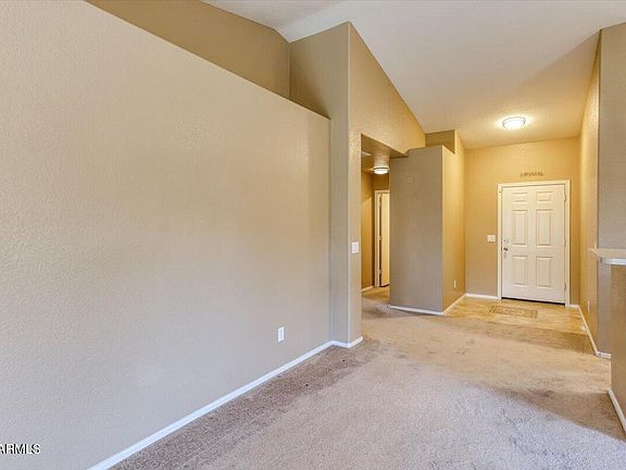 4th image of 1906 N 103rd Drive