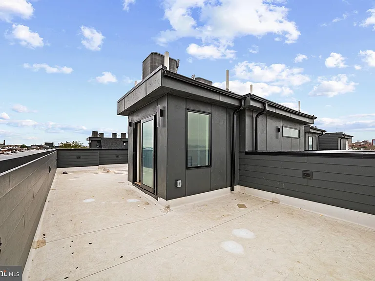 706 Latona St #F — Photo 24