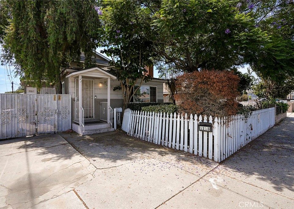 1st image of 1218 W D St