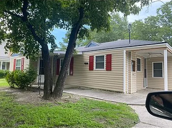 406 SE 3rd St, Snow Hill, NC 28580