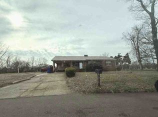 119 W Mooney St, Dresden, TN 38225