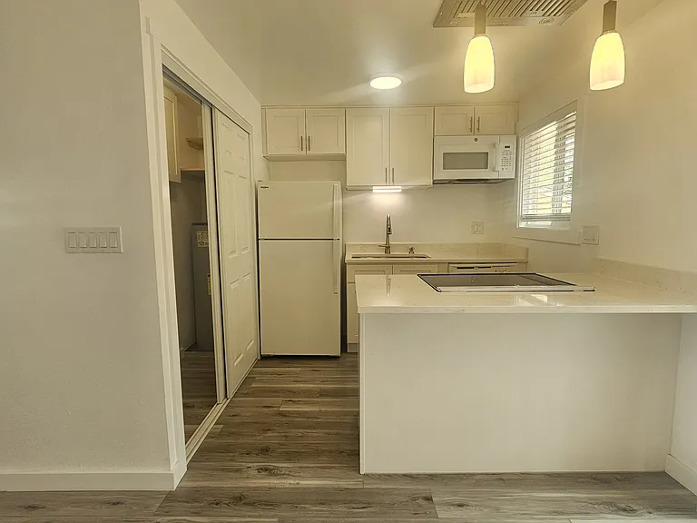 13936 SE Powell Blvd — Photo 9