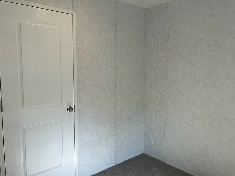 849 Henderson Ave #37 — Photo 11