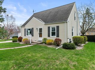 N85W16531 Dardis Pl, Menomonee Falls, WI 53051