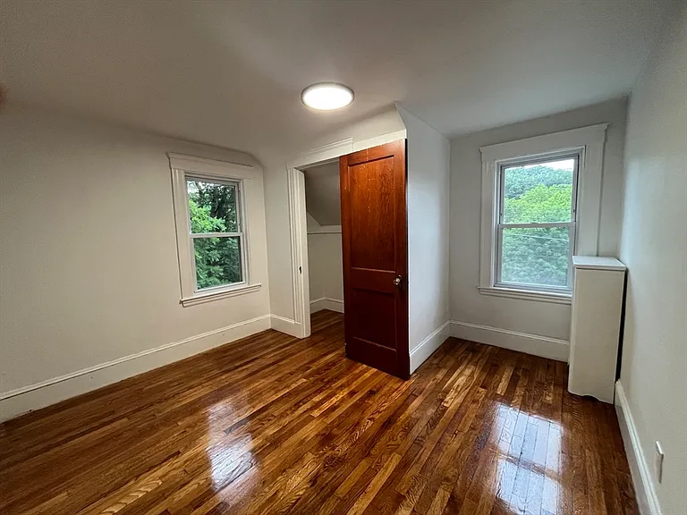 155 Lebanon St — Photo 8