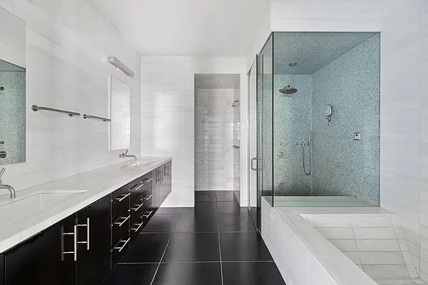 Rented by Compass | media 7