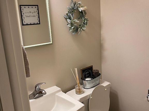 5th image of 1816 Indian Meadows Ln