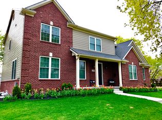 25500 Colleen Ave, Oak Park, MI 48237