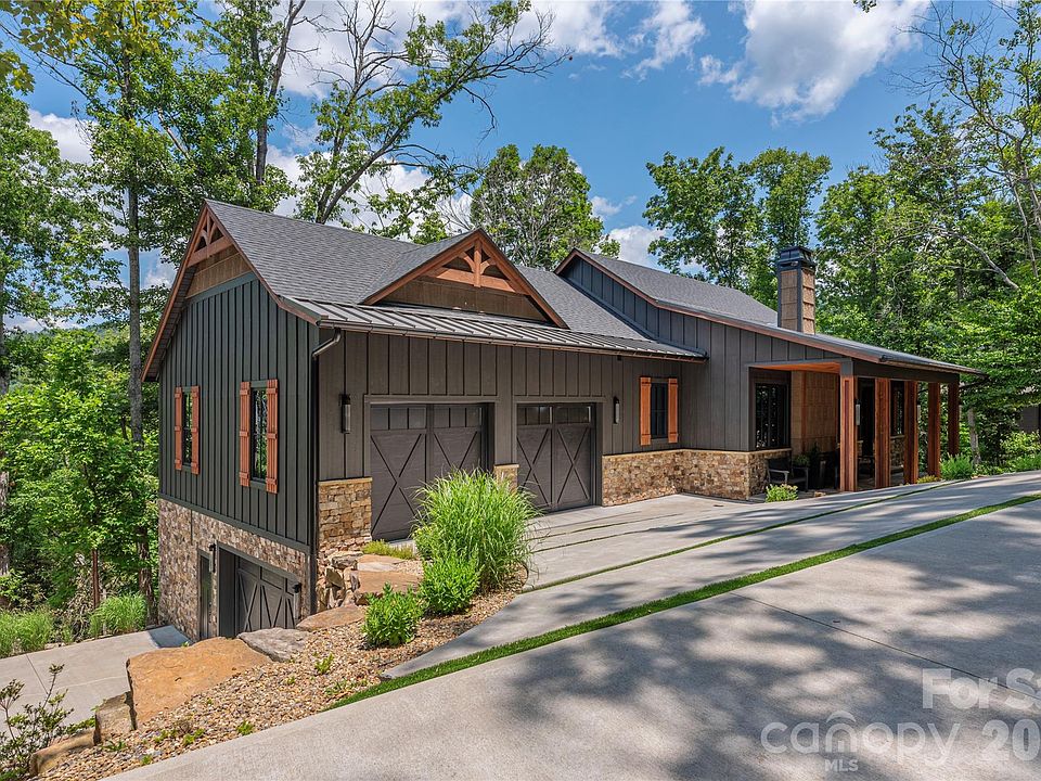 1st image of 28 Garren View Dr