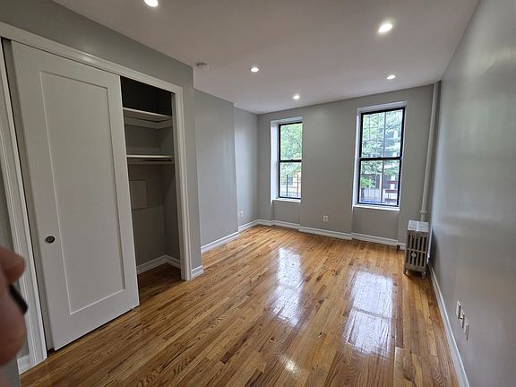 5th image of 772 E 80th St #2