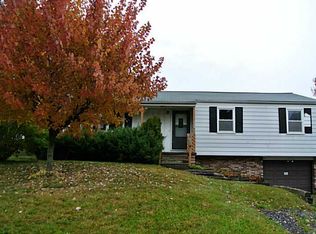 122 Cornell Dr, Butler, PA 16001