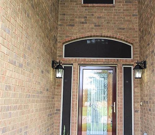 3rd image of 5205 Sandstone Dr