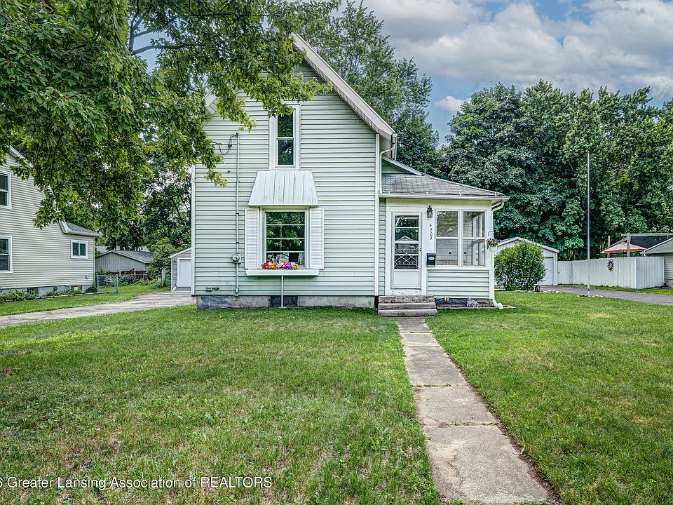 1st image of 4203 Holt Rd