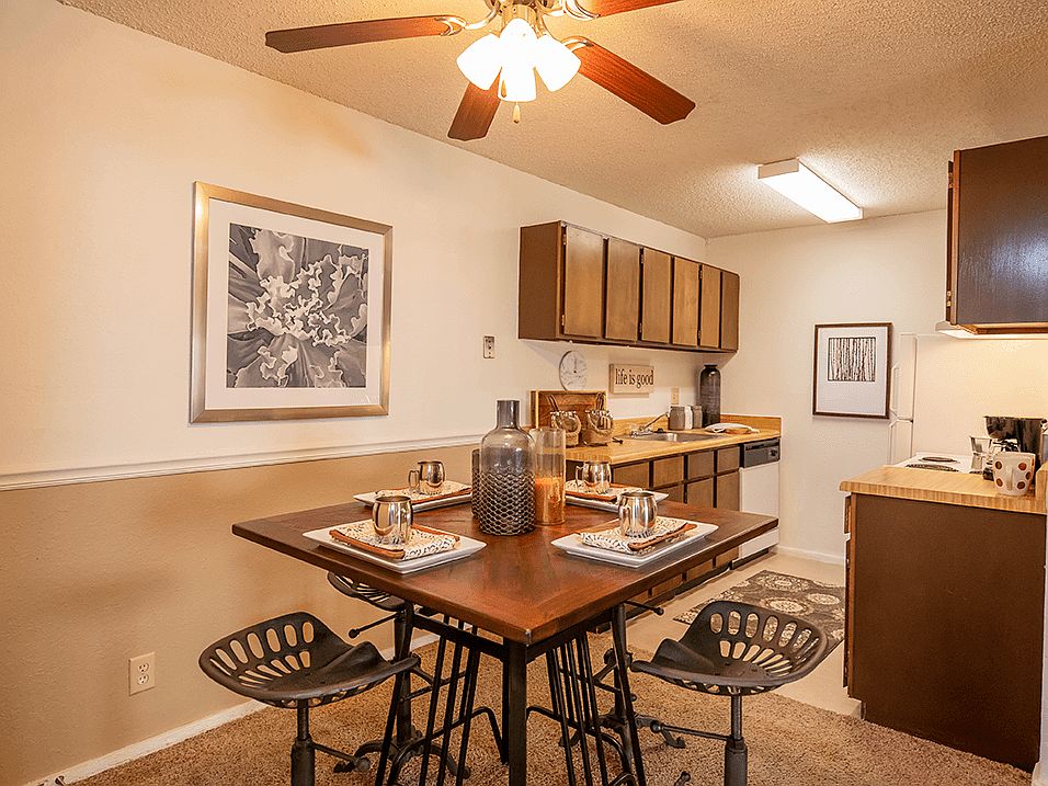 Dining Area with Ceiling Fan