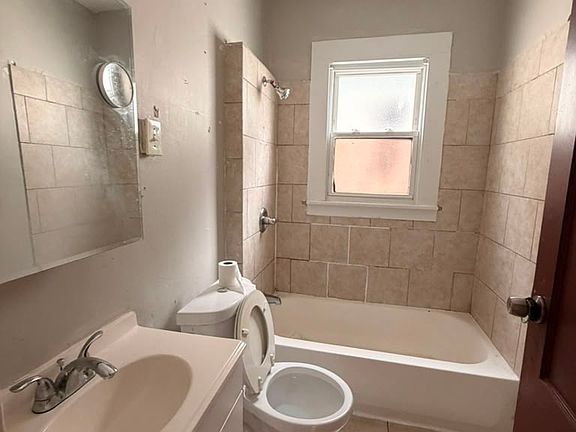 5th image of 750 Legion Ave #2A