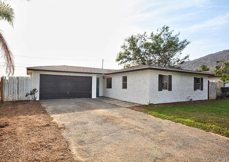1st image of 5732 Kenwood Pl