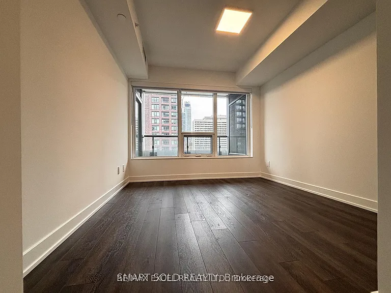 609 Sherbourne St #3802 — Photo 3
