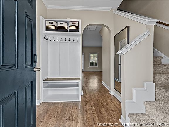 4th image of 307 Mill Ridge Ct