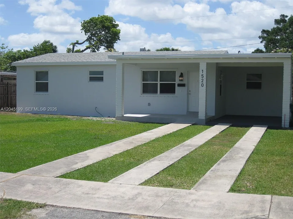 1520 NE 14th St