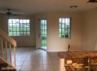 961 Lucaya Dr, Riviera Beach, FL 33404